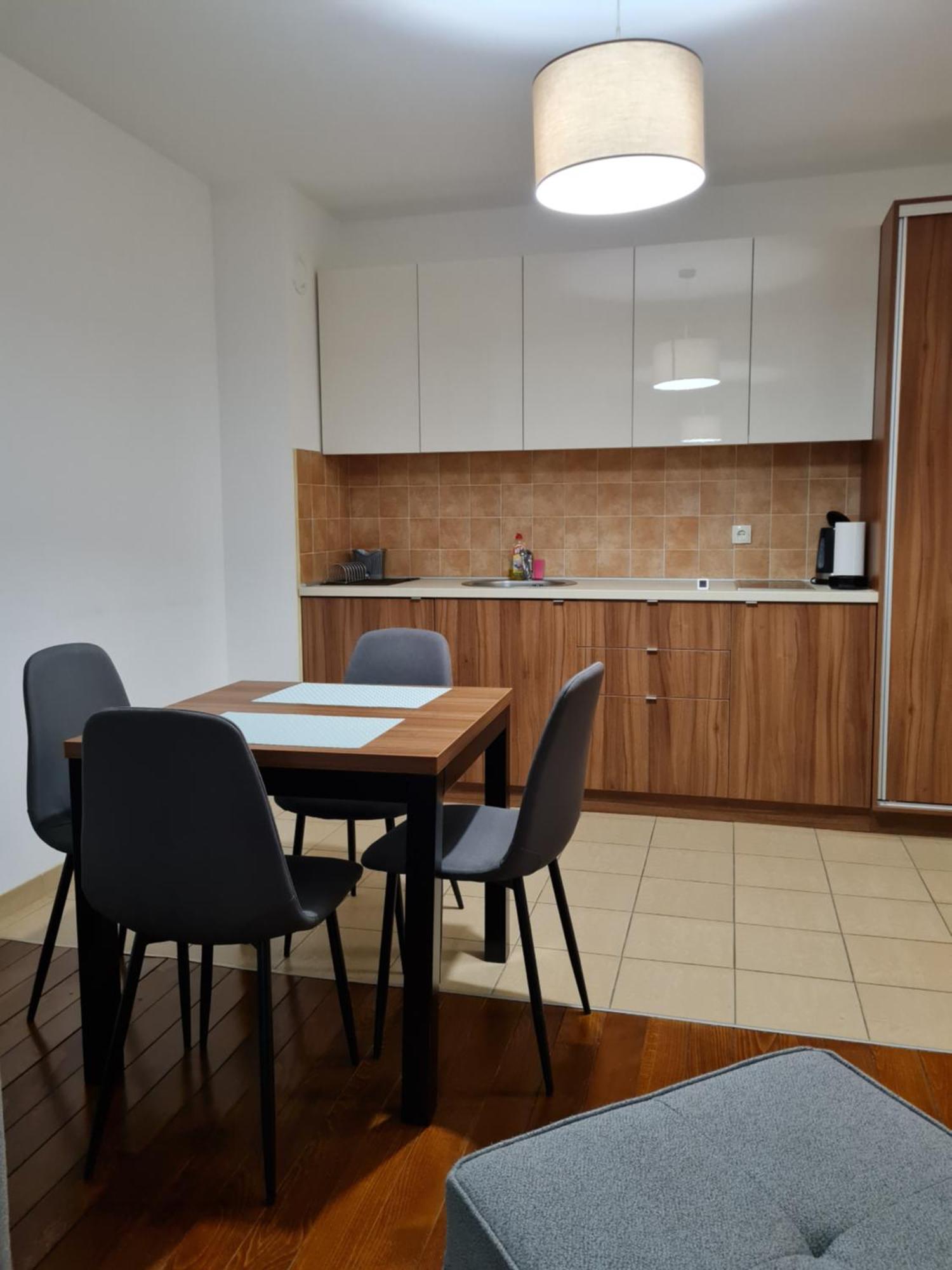 Apartman Esperanza Vrnjačka Banja Eksteriør billede
